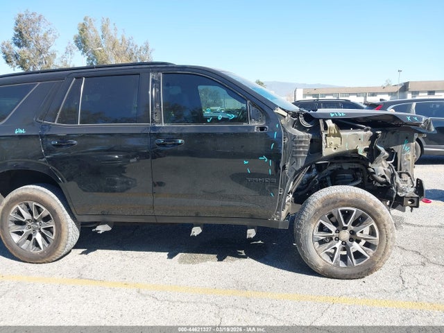1GNSKPKD3MR384635 Chevrolet Tahoe 4wd Z71