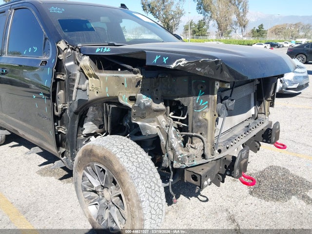 1GNSKPKD3MR384635 Chevrolet Tahoe 4wd Z71