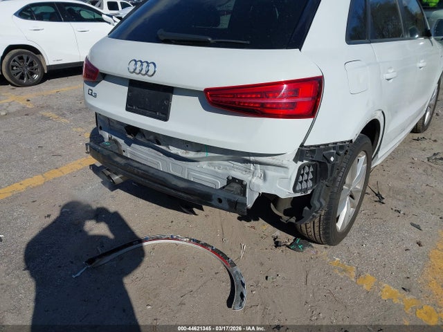 44621345 :رقم المزاد ، WA1BCCFS6JR023574 vin ، 2018 Audi Q3 2.0t Premium/2.0t Sport Premium مزاد بيع