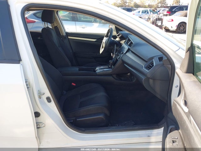 Продажа на аукционе авто 2020 Honda Civic Lx, vin: 2HGFC2F63LH568799, номер лота: 44621349