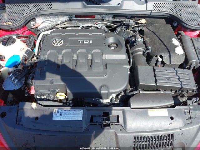 Продаж на аукціоні авто 2015 Volkswagen Beetle 2.0l Tdi, vin: 3VWJA7AT2FM640667, номер лоту: 44621364