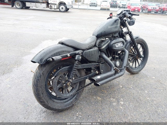 2010 HARLEY-DAVIDSON XL883 1HD4LE212AC423222 Photo 3