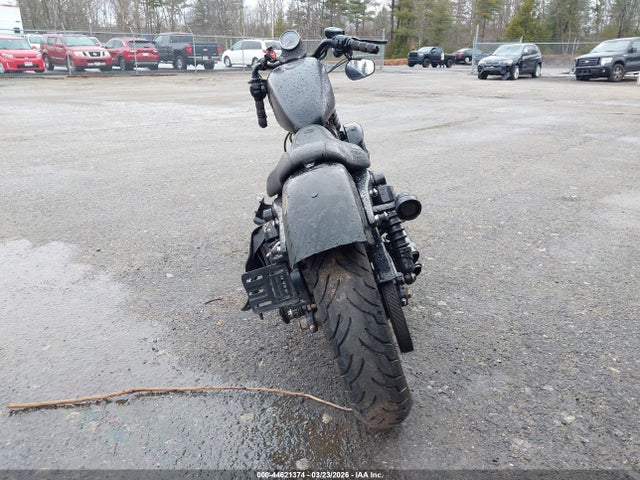 2010 HARLEY-DAVIDSON XL883 1HD4LE212AC423222 Photo 5
