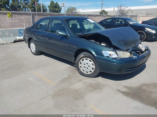 1998 TOYOTA CAMRY JT2BG22KXW0210508