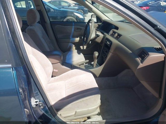 1998 TOYOTA CAMRY JT2BG22KXW0210508 Photo 4
