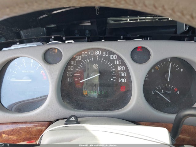 44621386 :رقم المزاد ، 1G4HR54K02U262447 vin ، 2002 Buick Lesabre Limited مزاد بيع