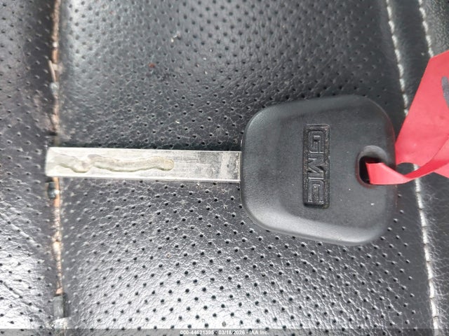 1GT12UEY4JF163463 GMC Sierra 2500hd Denali