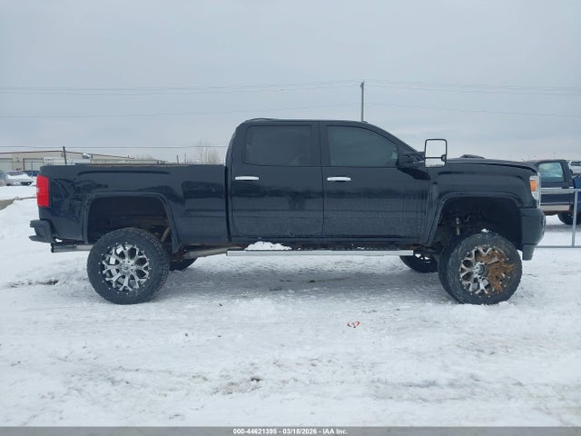 1GT12UEY4JF163463 GMC Sierra 2500hd Denali