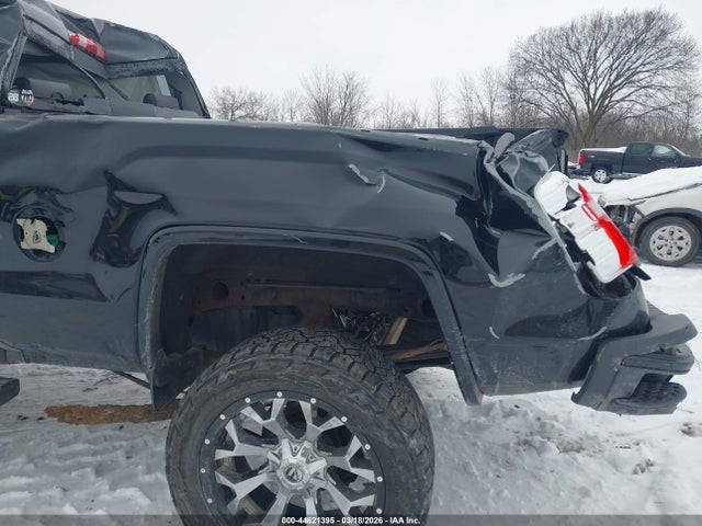1GT12UEY4JF163463 GMC Sierra 2500hd Denali
