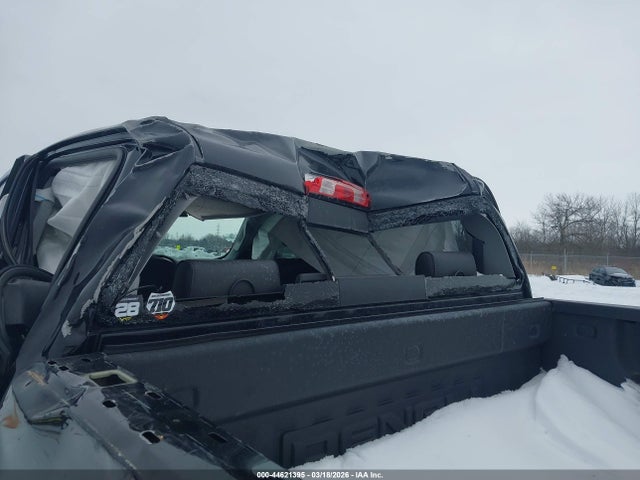 1GT12UEY4JF163463 GMC Sierra 2500hd Denali