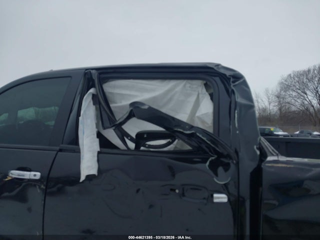 1GT12UEY4JF163463 GMC Sierra 2500hd Denali