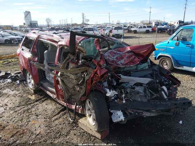 5TDKZ3DC5JS939597 Toyota Sienna Le 8 Passenger