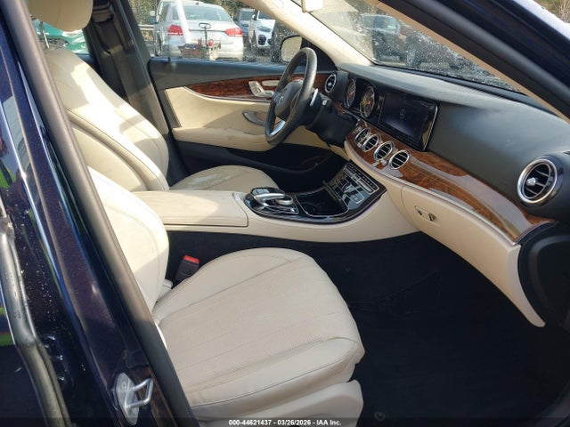 2017 MERCEDES-BENZ E 300 WDDZF4KBXHA270358 Photo 4