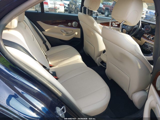 2017 MERCEDES-BENZ E 300 WDDZF4KBXHA270358 Photo 7