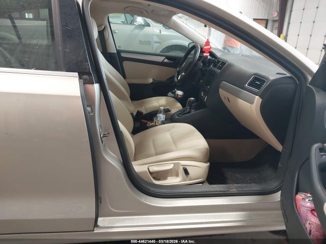 Продаж на аукціоні авто 2013 Volkswagen Jetta Se, vin: 3VWDX7AJ3DM245243, номер лоту: 44621440