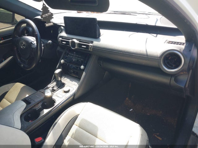 44621462 :رقم المزاد ، JTHGZ1B20N5050298 vin ، 2022 Lexus Is 350 F Sport مزاد بيع