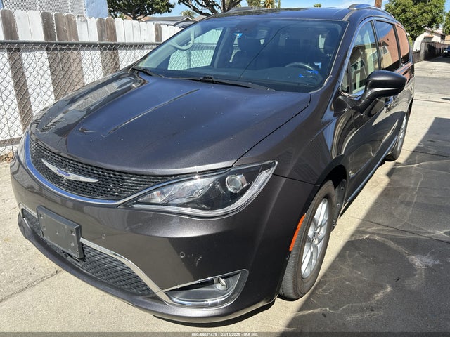 2C4RC1BG5LR247667 Chrysler Pacifica Touring L
