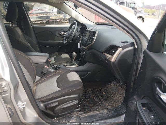Продажа на аукционе авто 2016 Jeep Cherokee Altitude, vin: 1C4PJMAS7GW357816, номер лота: 44621523