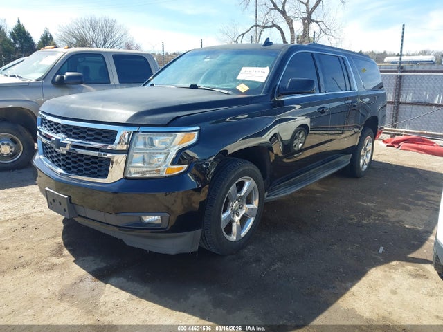 Aukcja sprzedaży 2015 Chevrolet Suburban, vin: 1GNSCJKC8FR680061, numer aukcji: 44621536