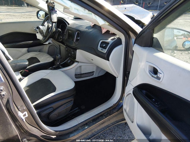 2019 Jeep Compass Latitude Fwd მანქანა იყიდება აუქციონზე, vin: 3C4NJCBB5KT756089, აუქციონის ნომერი: 44621545