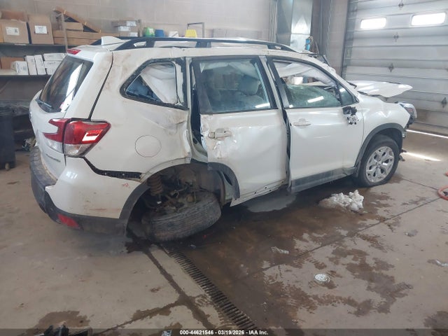 Продаж на аукціоні авто 2022 Subaru Forester, vin: JF2SKACC6NH512452, номер лоту: 44621546