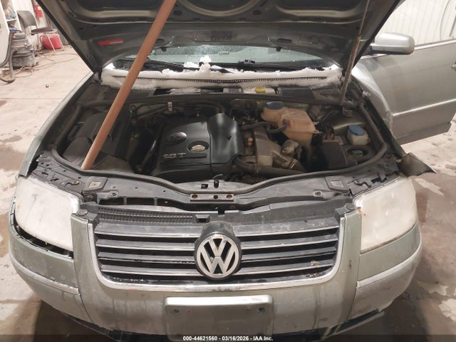 44621560 :رقم المزاد ، WVWVD63B23E173455 vin ، 2003 Volkswagen Passat Gls مزاد بيع