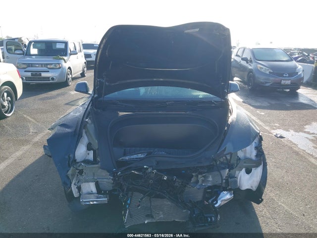 Продажа на аукционе авто 2025 Tesla Model 3 Long Range Rear-wheel Drive/standard Rear-wheel Drive, vin: 5YJ3E1EA2SF023855, номер лота: 44621563
