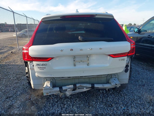 LYV102DL2KB284628 Volvo Xc60 T5 Inscription