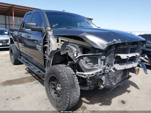 1C6RR7GT7KS591528 RAM 1500 Classic Lone Star 4x4 6&#039;4 Box