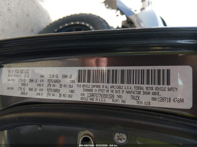 1C6RR7GT7KS591528 RAM 1500 Classic Lone Star 4x4 6&#039;4 Box