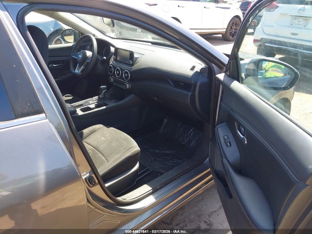 3N1AB8BV3NY214213 Nissan Sentra S Xtronic Cvt