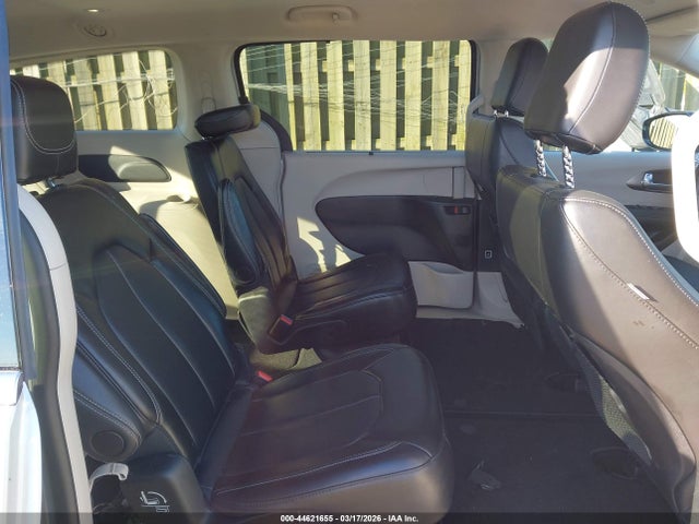 Продаж на аукціоні авто 2024 Chrysler Pacifica Touring L, vin: 2C4RC1BG9RR144325, номер лоту: 44621655