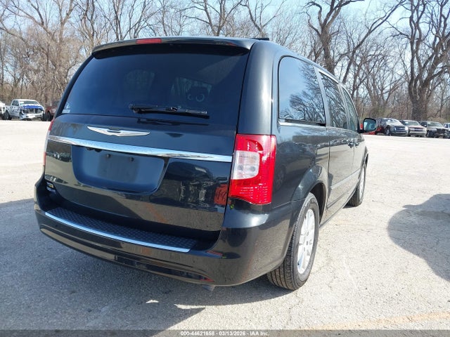 44621658 :رقم المزاد ، 2C4RC1BG5GR237792 vin ، 2016 Chrysler Town & Country Touring مزاد بيع