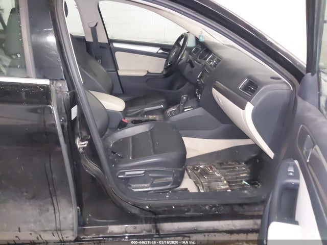 Продаж на аукціоні авто 2015 Volkswagen Jetta 1.8t Se, vin: 3VWD07AJ9FM321247, номер лоту: 44621666