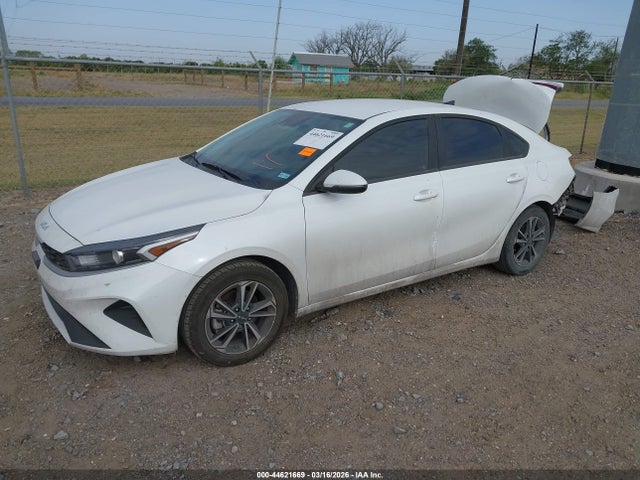 2024 Kia Forte Lxs მანქანა იყიდება აუქციონზე, vin: 3KPF24AD7RE739237, აუქციონის ნომერი: 44621669