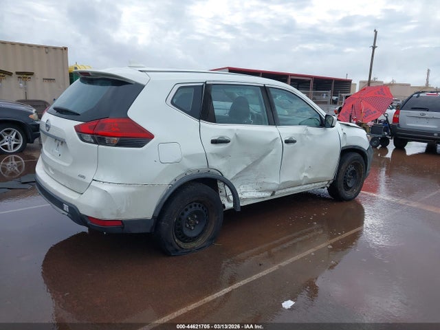 Продаж на аукціоні авто 2018 Nissan Rogue S, vin: KNMAT2MV4JP571612, номер лоту: 44621705