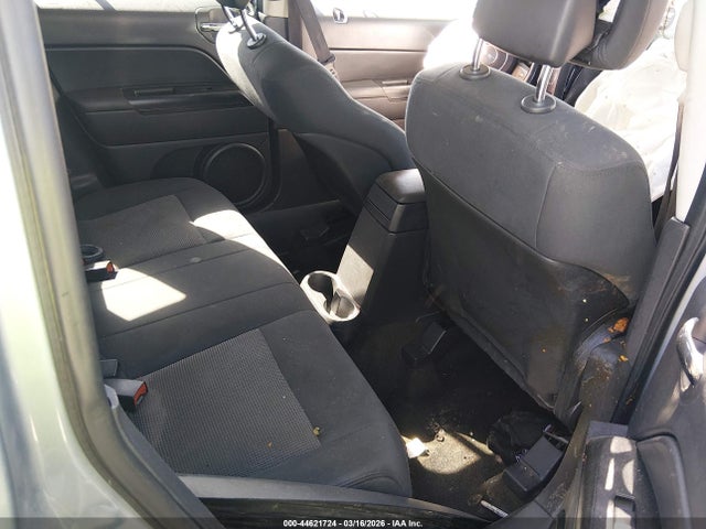 44621724 :رقم المزاد ، 1C4NJPFA0DD213329 vin ، 2013 Jeep Patriot Latitude مزاد بيع
