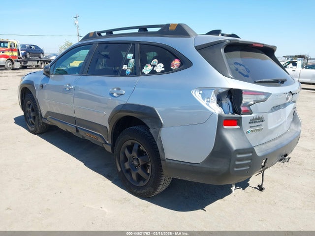 2022 SUBARU OUTBACK 4S4BTGUD7N3111815 Photo 2