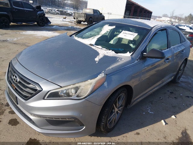 Продажа на аукционе авто 2017 Hyundai Sonata Sport 2.0t, vin: 5NPE34AB4HH576631, номер лота: 44621801