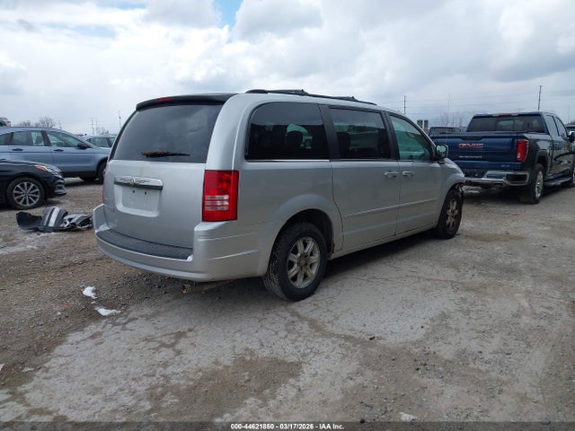 Продажа на аукционе авто 2008 Chrysler Town & Country Touring, vin: 2A8HR54P48R611043, номер лота: 44621850