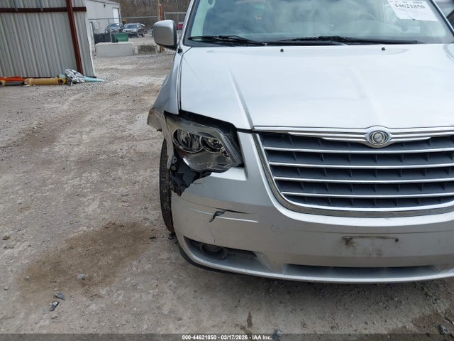 Продажа на аукционе авто 2008 Chrysler Town & Country Touring, vin: 2A8HR54P48R611043, номер лота: 44621850