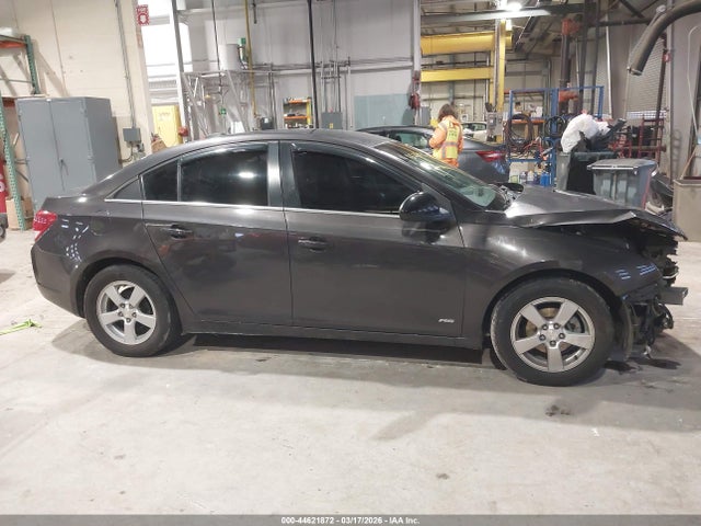 1G1PC5SB6F7236453 Chevrolet Cruze 1lt Auto