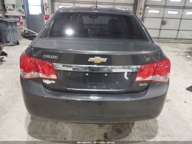 1G1PC5SB6F7236453 Chevrolet Cruze 1lt Auto
