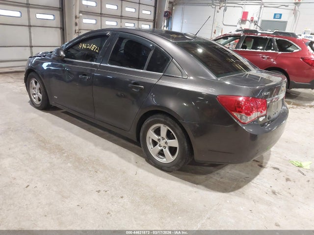 1G1PC5SB6F7236453 Chevrolet Cruze 1lt Auto