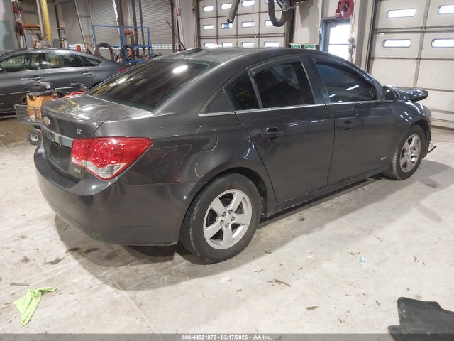 1G1PC5SB6F7236453 Chevrolet Cruze 1lt Auto
