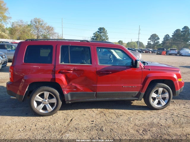 2014 Jeep Patriot Latitude მანქანა იყიდება აუქციონზე, vin: 1C4NJPFA8ED561087, აუქციონის ნომერი: 44621891