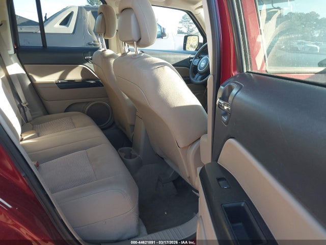 2014 Jeep Patriot Latitude მანქანა იყიდება აუქციონზე, vin: 1C4NJPFA8ED561087, აუქციონის ნომერი: 44621891
