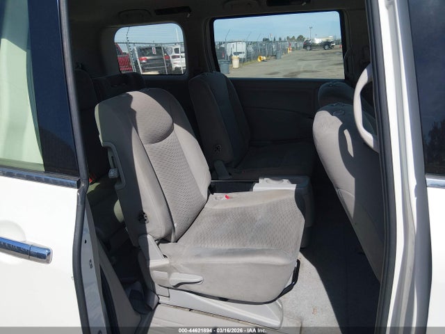 JN8AE2KP9E9101976 Nissan QUEST S