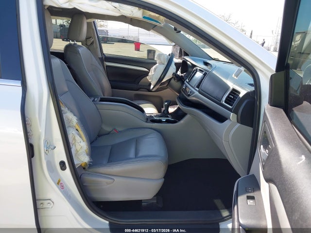 5TDKKRFH4GS136627 Toyota Highlander Xle V6