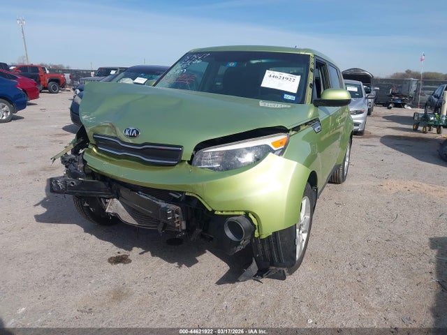 Продаж на аукціоні авто 2018 Kia Soul, vin: KNDJN2A27J7896842, номер лоту: 44621922